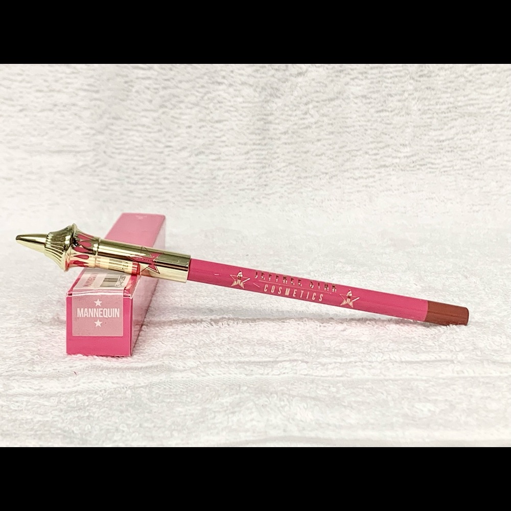 Jeffree Star Lip Liner